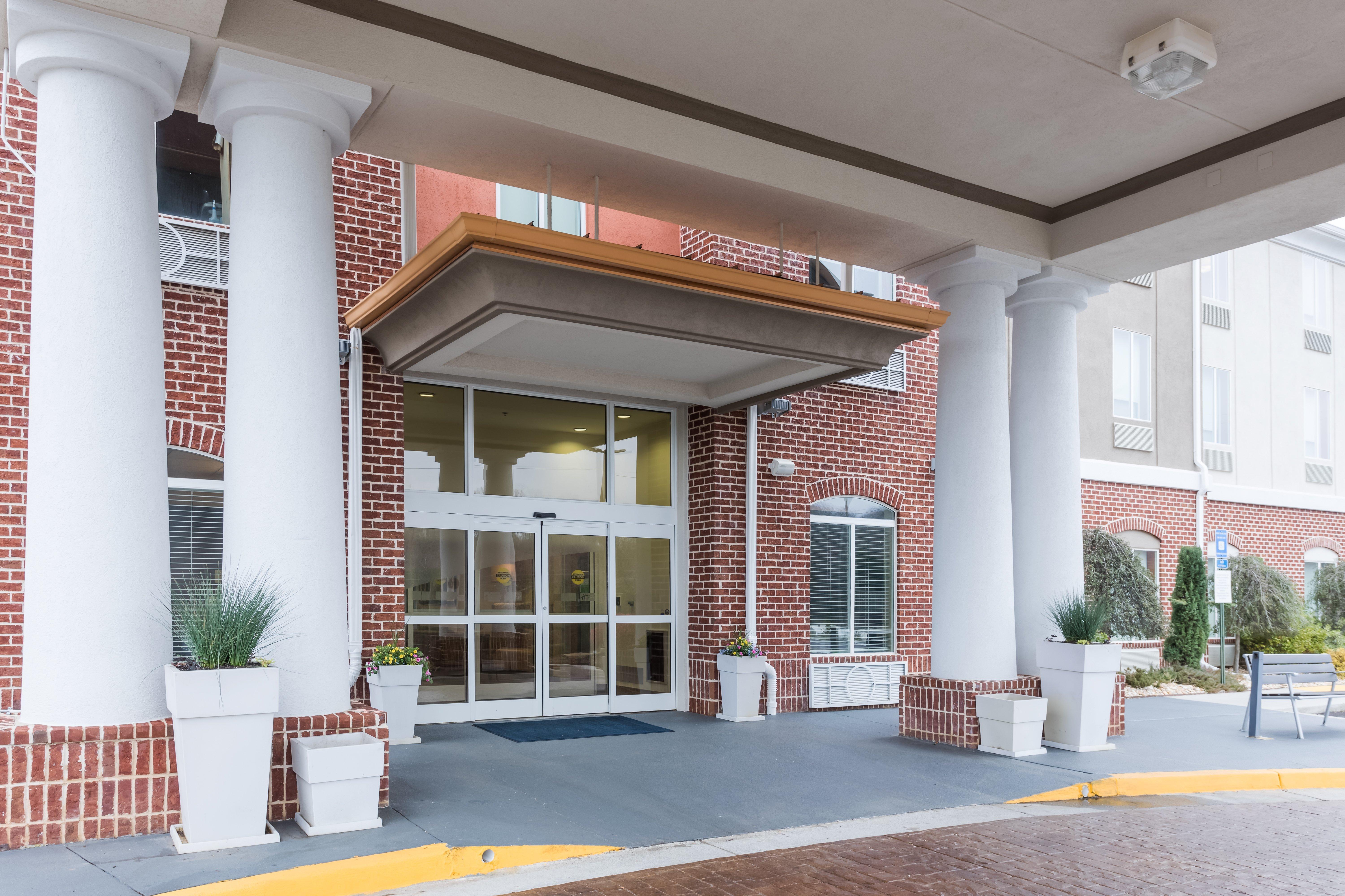 Holiday Inn Express & Suites Bremen Ga By Ihg Buitenkant foto
